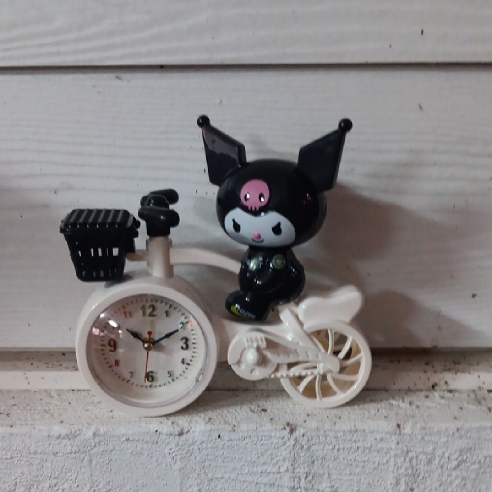 Cute Black and White KUROMI Clock